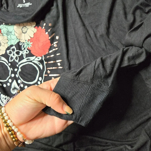 Torrid Super Soft Skull Black Dolman Tee - Picture 5 of 5